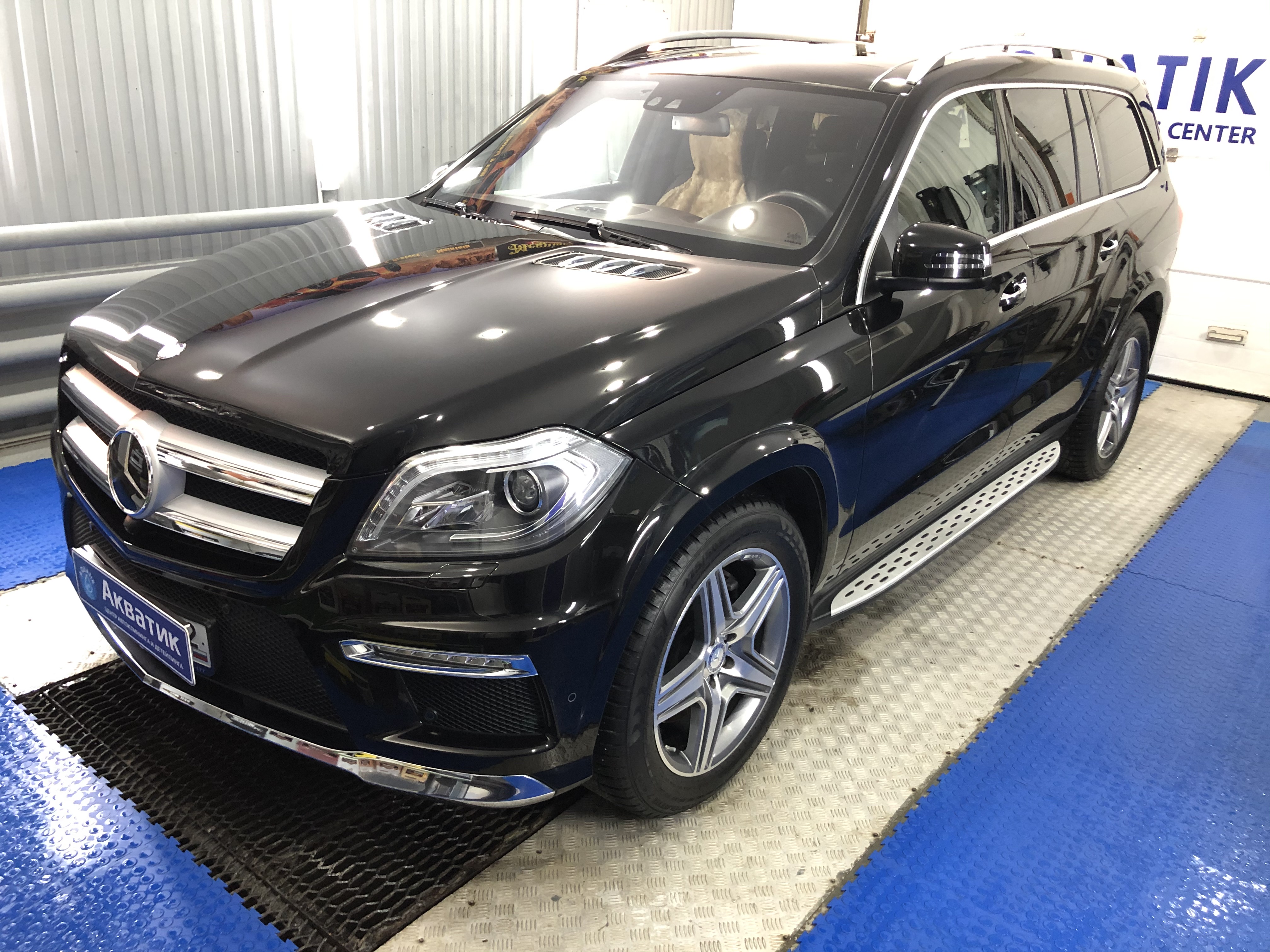 Mercedes-Benz GL